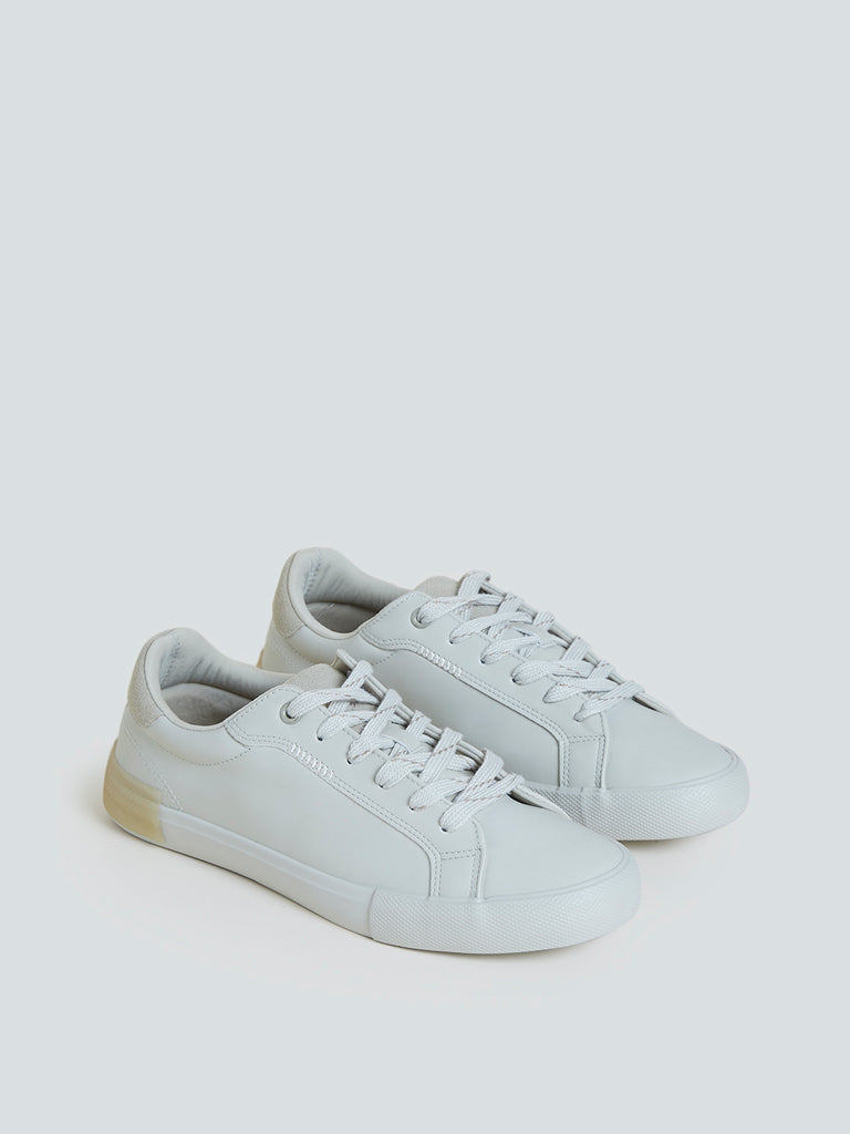 LUNA BLU Beige Lace-Up Sneakers